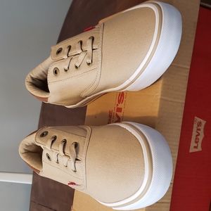 Mens canvas shoes  khaki